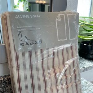 Deep red and cream curtains